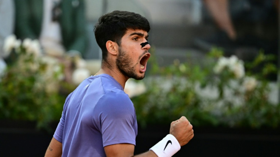Alcaraz downs Sinner to win Italian Open in Roland Garros warning