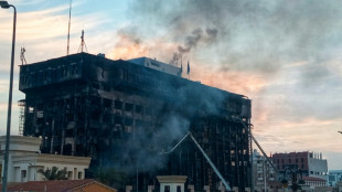 Al menos 38 heridos en enorme incendio en un cuartel policial de Egipto