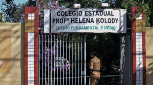 Ex-aluno abre fogo em escola e mata estudante no Paraná