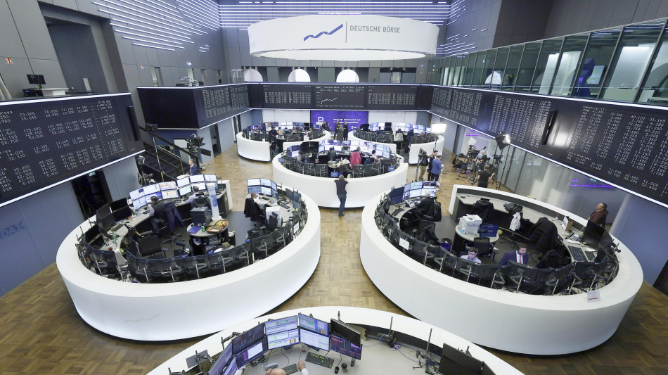 Borsa: l'Europa apre positiva dopo la Fed, Francoforte +0,93%