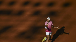 Atual campe&atilde;o, Sebasti&aacute;n B&aacute;ez avan&ccedil;a &agrave; semifinal do Rio Open