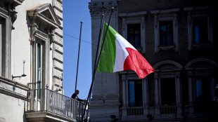 Mattarella, 'il Tricolore incarna unit&agrave;, libert&agrave;, democrazia e coesione'