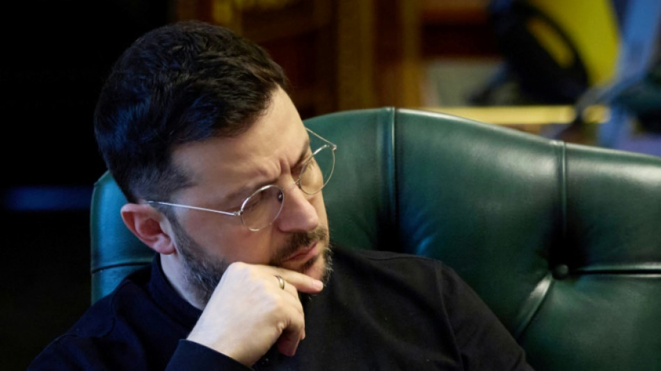 Zelensky: EUA prop&ocirc;s negocia&ccedil;&otilde;es entre Ucr&acirc;nia e R&uacute;ssia para encerrar guerra