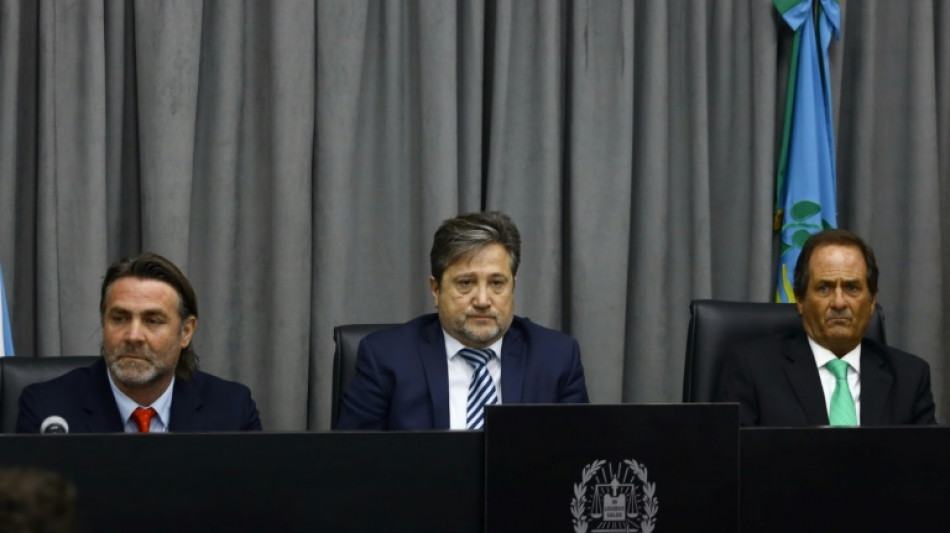 Argentine: faux départ des préparatifs du procès Maradona-bis, incertain avant 2026