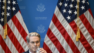 El secretario del Tesoro de EEUU dice que las negociaciones comerciales con China est&aacute;n "estancadas"