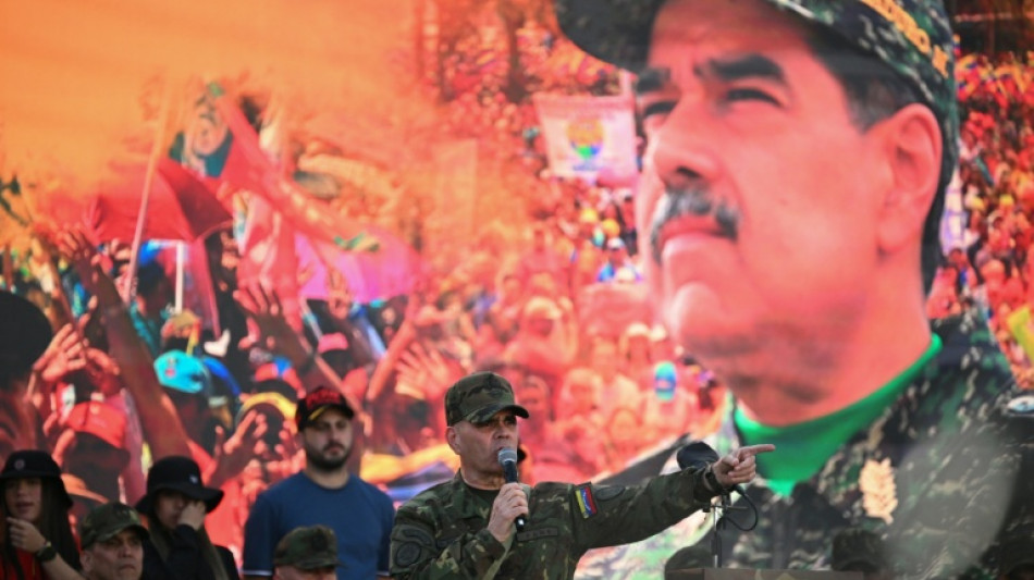 Trump autoriza operações da CIA contra Venezuela