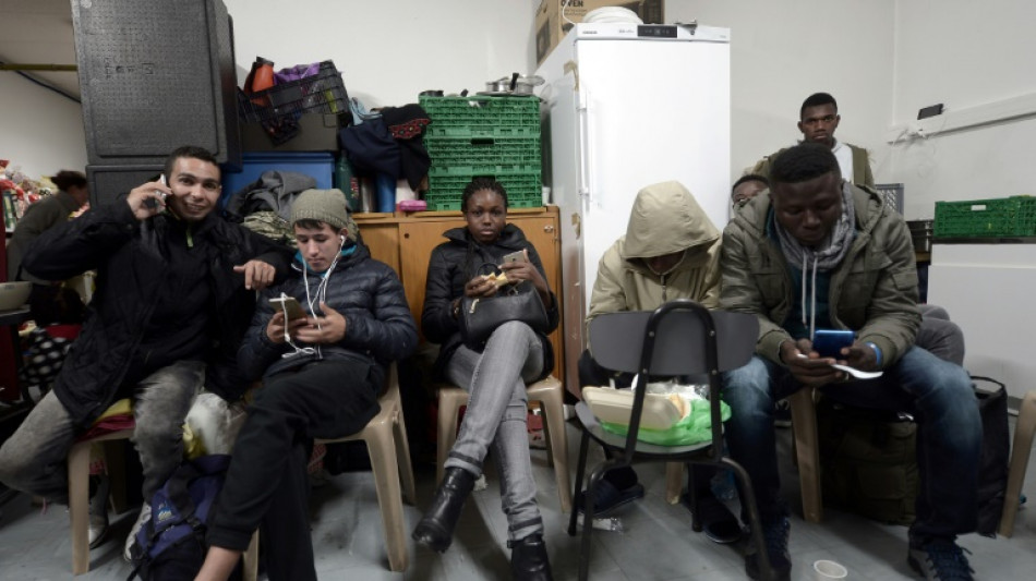 La llegada de migrantes desde Espa&ntilde;a pone bajo presi&oacute;n centros de internamiento en Francia