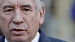 Bayrou arriv&eacute; &agrave; Mayotte, le gouvernement attendu au tournant