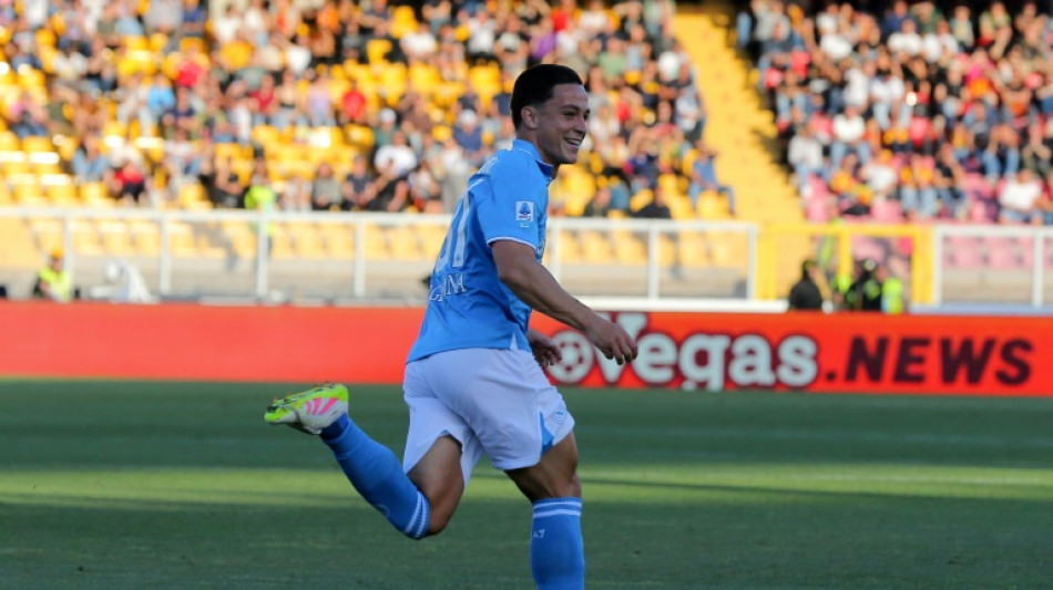 Napoli vence Lecce (1-0) e se consolida na lideran&ccedil;a do Italiano