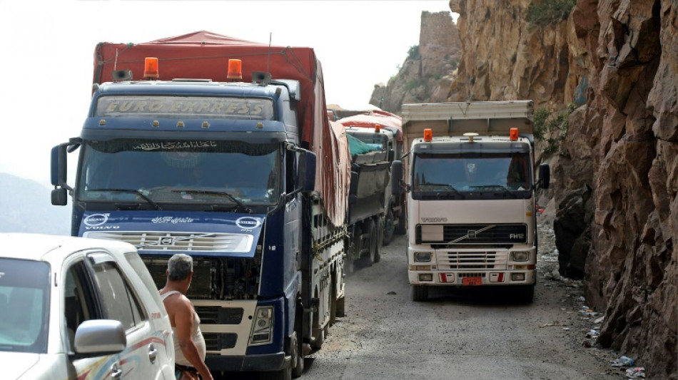 Yemen's war-weary Taez choked by siege despite truce