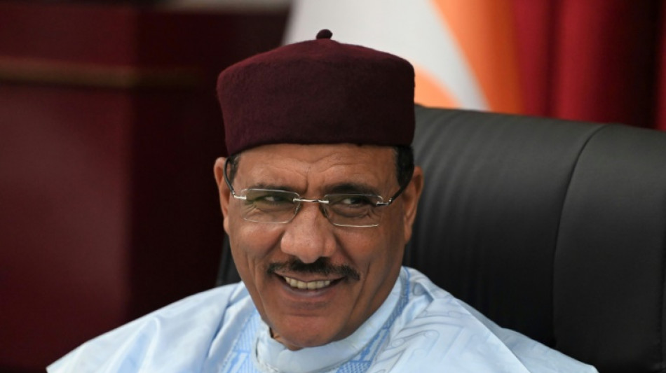 Presidency sealed off in coup-prone Niger