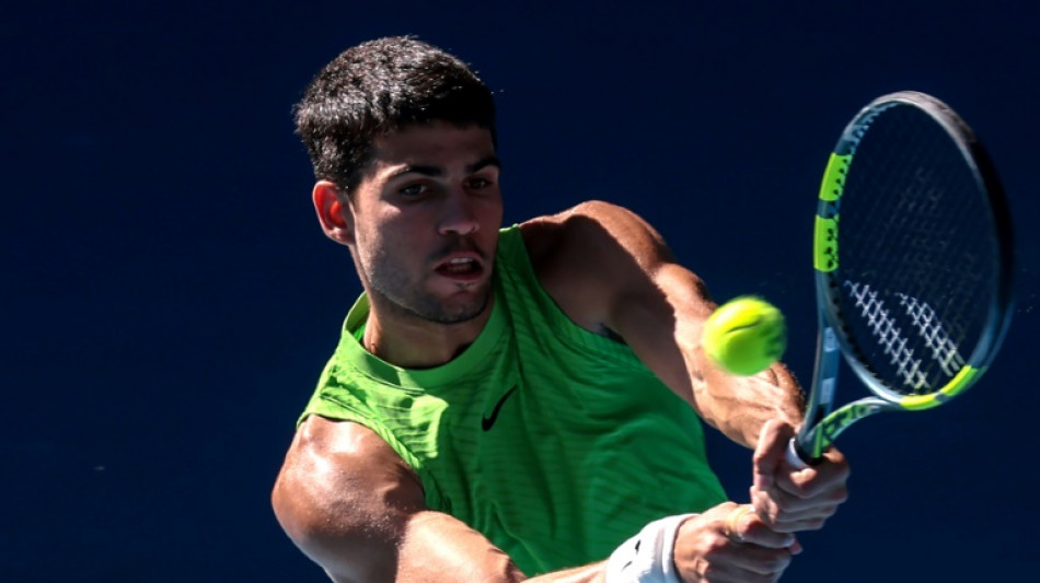 Alcaraz y Sabalenka cumplen y ya est&aacute;n en tercera ronda en Melbourne