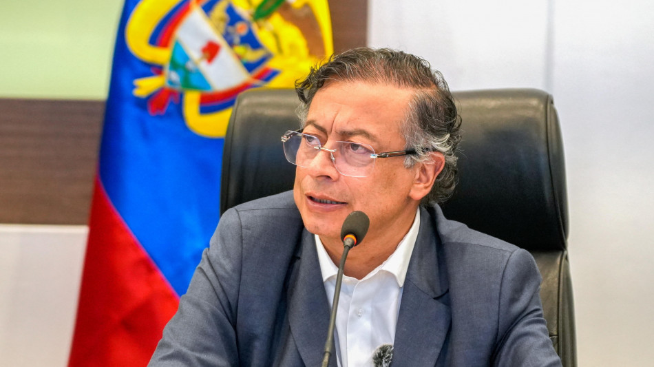 Petro: 'Sicurezza di Uribe dimezzata il giorno dell'attentato'