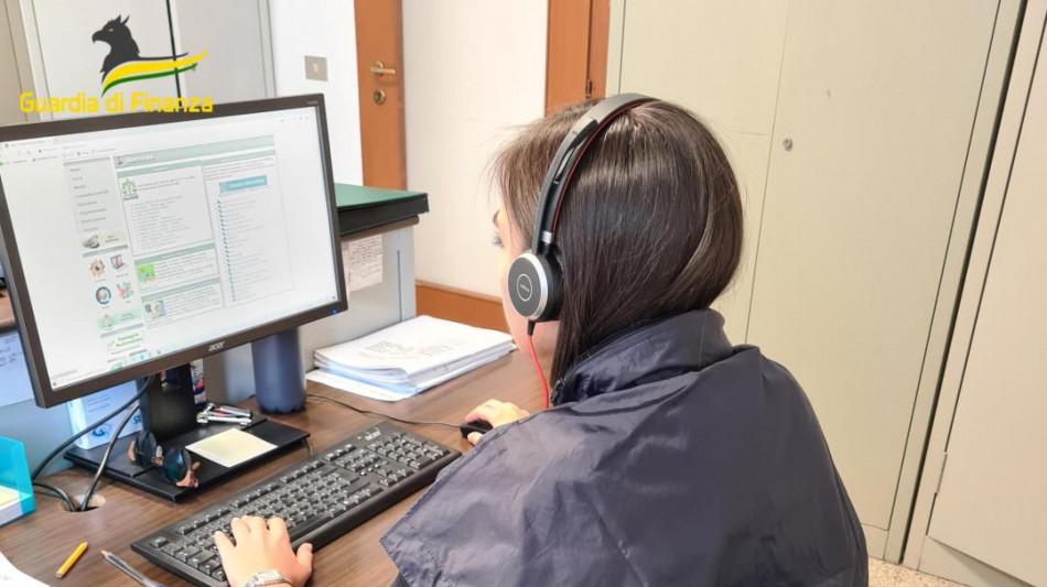 Corruzione per manutenzione strade a Roma, 5 arresti