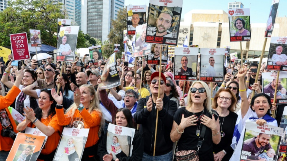 Hamas l&auml;sst drei weitere israelische Geiseln frei