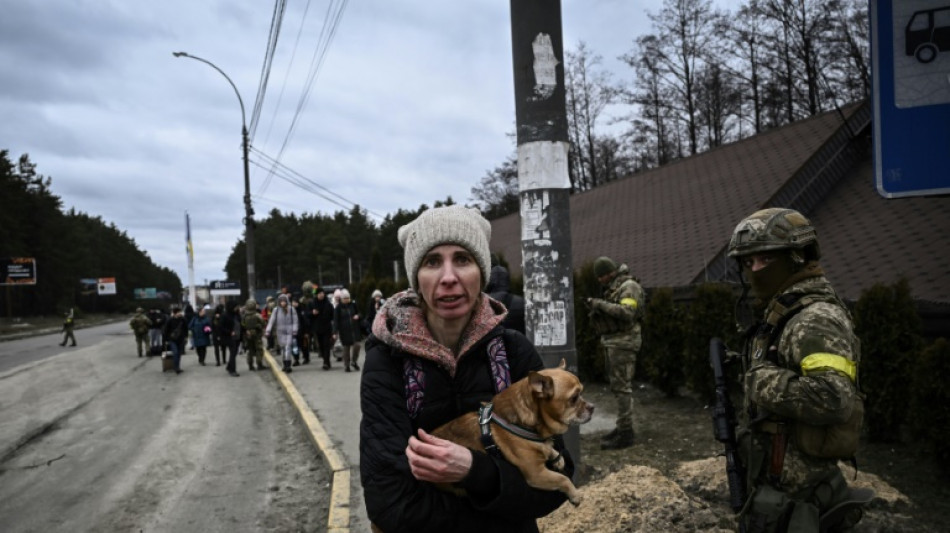 "Violents combats" en Ukraine, menac&eacute;e par Poutine de perdre son "statut d'Etat"