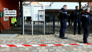 Emotion en Alsace après le décès d'une collégienne en marge d'une attaque au couteau