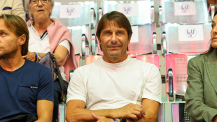 Calcio: Young boccia Conte allo United, "sarebbe un disastro"