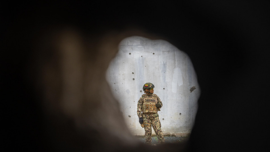 Elezioni in Ecuador, via a secondo turno con voto detenuti