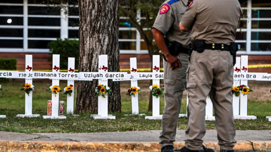 Asociaci&oacute;n Nacional del Rifle realiza convenci&oacute;n en Texas, donde una masacre dej&oacute; 21 muertos