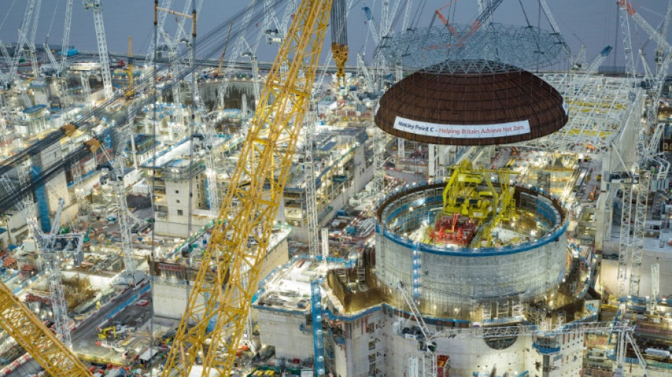 Nucl&eacute;aire: nouveaux d&eacute;rapages de co&ucirc;ts et de calendrier pour l'EPR en Angleterre