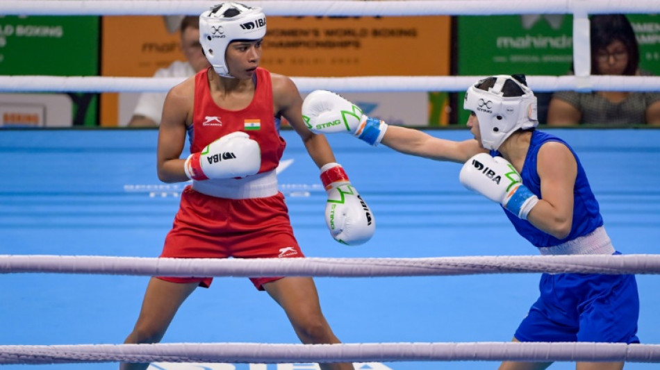 Boycott and Russian flags fire up world boxing championship
