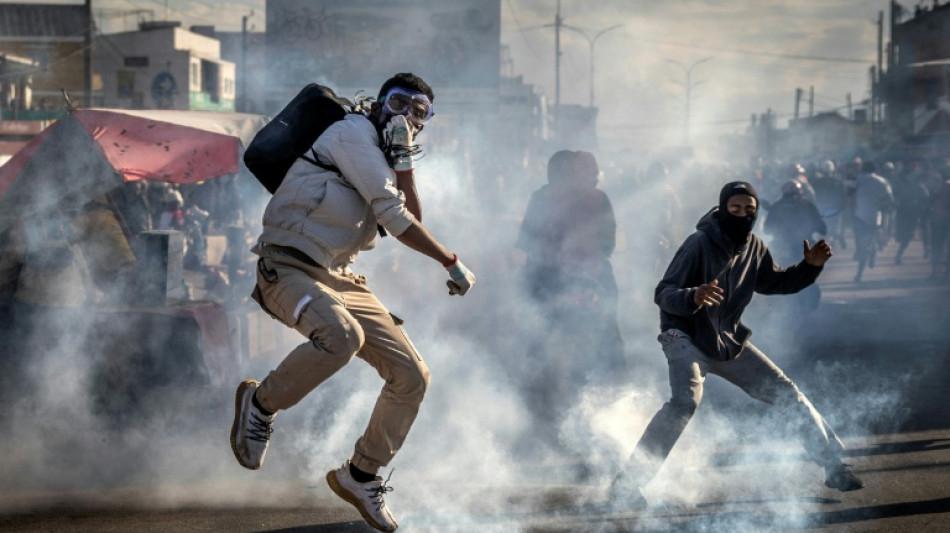 Proteste in Madagaskar: Pr&auml;sident Rajoelina ernennt General als Regierungschef