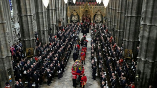 Trauergottesdienst für die Queen in Westminster Abbey begonnen