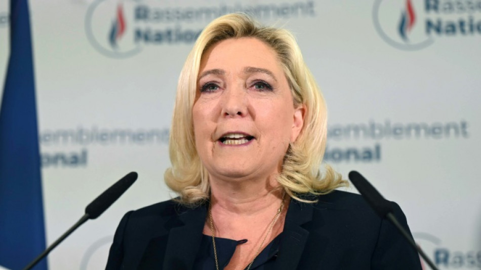 La extrema derecha francesa saborea su progresión en el Parlamento