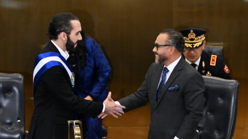 Presidente de El Salvador anuncia 'guerra' contra a corrup&ccedil;&atilde;o