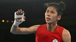 La campeona ol&iacute;mpica de boxeo abandona un torneo en el que se cuestion&oacute; su g&eacute;nero