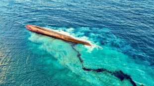 Petróleo, cocaína, tripulação fantasma: os mistérios do naufrágio em Trinidad e Tobago