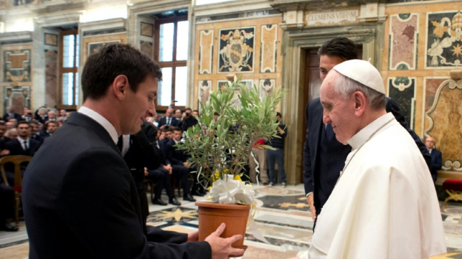 Messi se despide del papa Francisco: "Distinto, cercano, argentino"