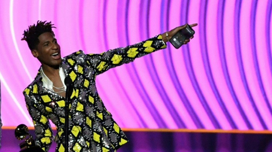 Une galaxie de stars sur tapis rouge &agrave; Las Vegas pour les 64e Grammy Awards