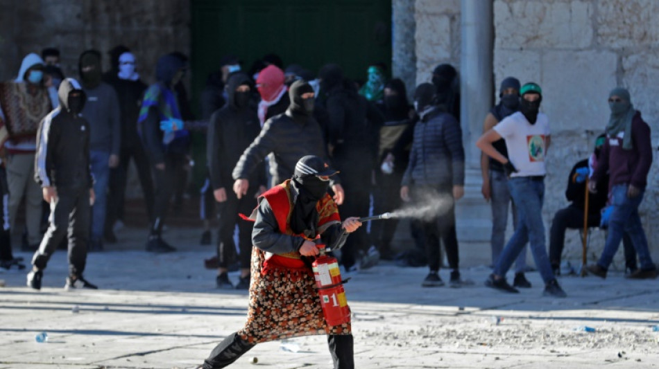 M&aacute;s de 150 heridos en los disturbios en la Explanada de las Mezquitas en Jerusal&eacute;n