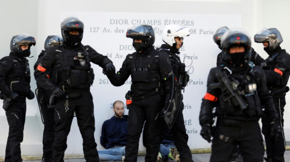 Convois anti-pass: 97 interpellations, 513 verbalisations, selon la pr&eacute;fecture de police de Paris