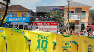 Hunderttausende nehmen vor Pelés Beisetzung Abschied von Brasiliens Fußball-Idol