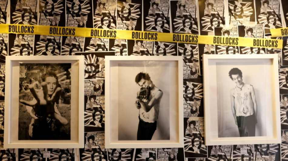 Exposici&oacute;n sobre los Sex Pistols en Londres retrata la "intensa personalidad" de Sid Vicious