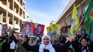 Tausende Kurden protestieren in Syrien gegen türkische Luftangriffe
