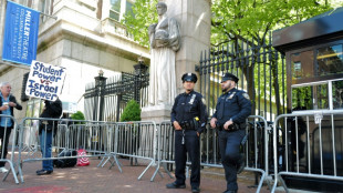 Police deployed on US campuses as protest unrest simmers