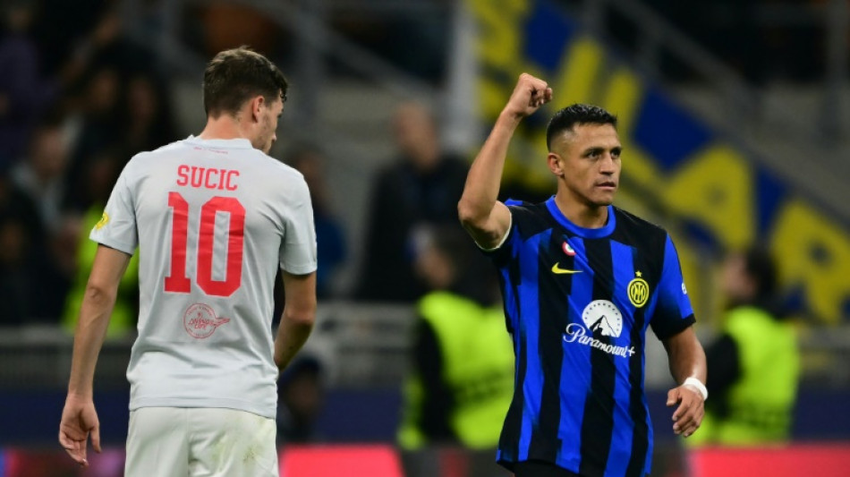 Inter de Mil&atilde;o vence Salzburg (2-1) em casa e segue invicta na Champions