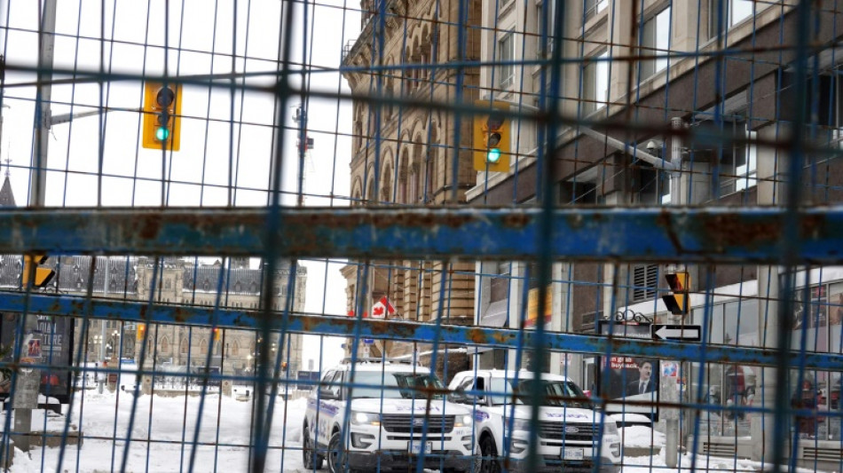 Apr&egrave;s 24 jours de manifestations, la police reprend le contr&ocirc;le d'Ottawa