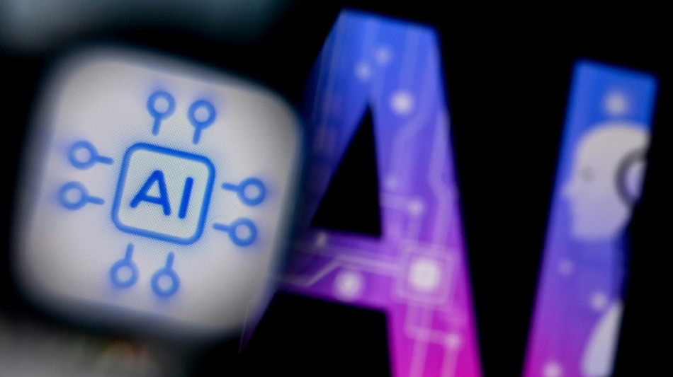 Le gouvernement annonce un plan pour faire prendre le tournant de l'IA au monde du travail