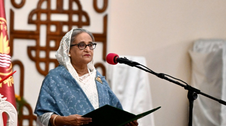 Ex-primeira-ministra de Bangladesh condenada à morte por repressão aos distúrbios de 2024