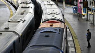 Größter Bahnstreik seit Jahrzehnten legt Zugverkehr in Großbritannien lahm