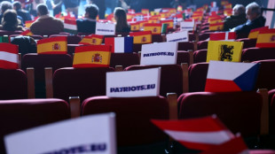 Orban und Le Pen bei Konferenz von Europas Rechtsau&szlig;en-Fraktion in Madrid