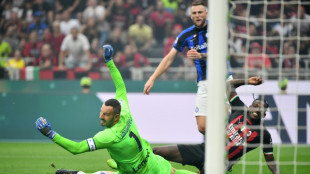 Leao claims derby honours for Milan, Napoli retake top spot