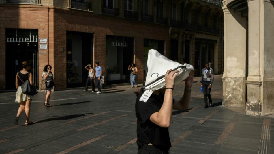 Fortes chaleurs: la vigilance orange mise en place vendredi dans cinq d&eacute;partements