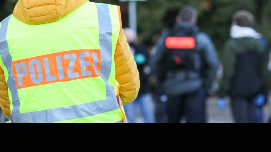 43-J&auml;hriger soll in Schleswig-Holstein Mann get&ouml;tet haben - zuvor mit Grill beworfen