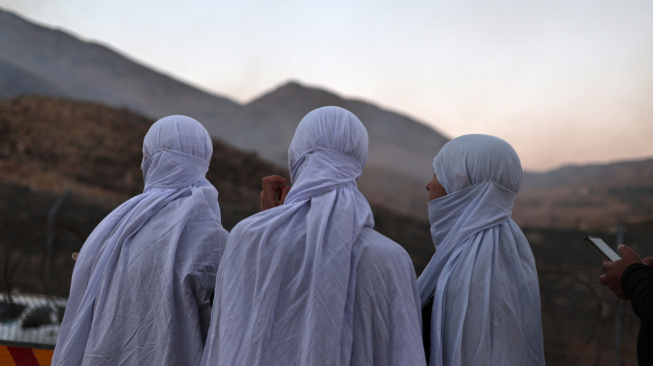 Forze governative siriane si ritirano da Sweida